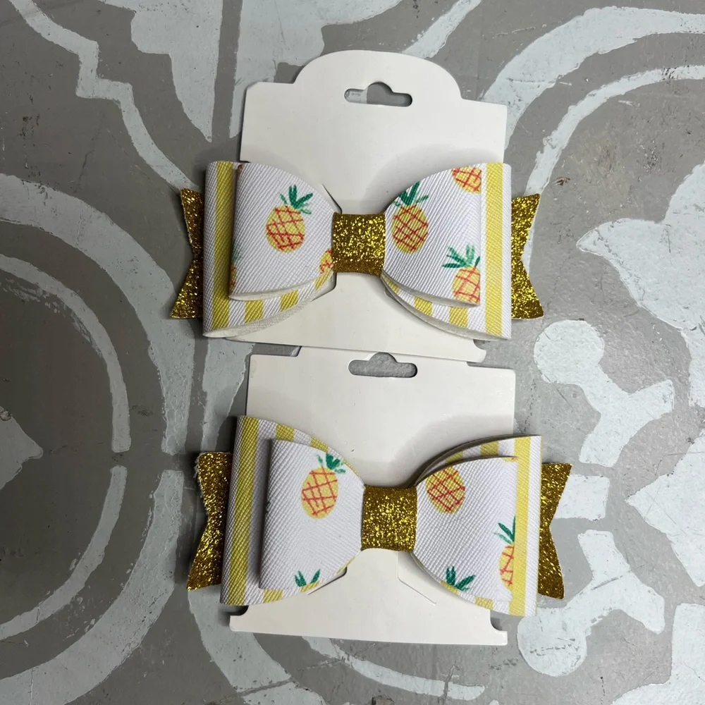 Set of 2 Handmade Pineapple Bows